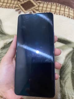 vivo V27e 8/256Gb with box