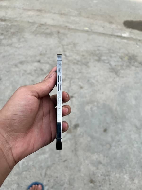 iphone 13 pro pta approved 3