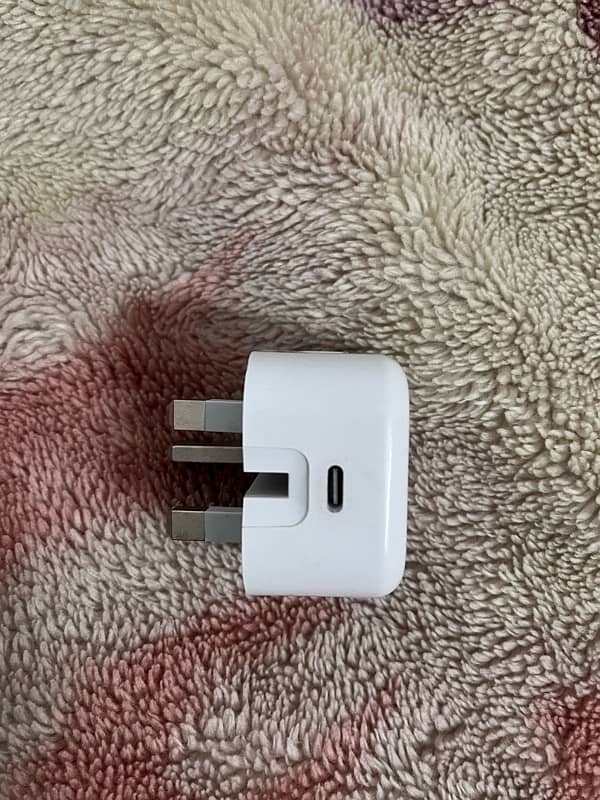 iOS charger (original apple) 3