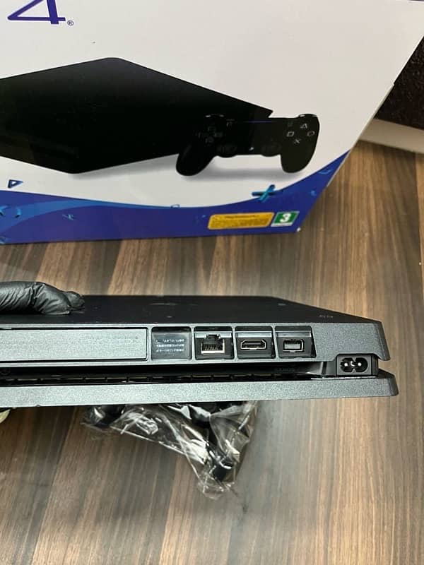 Ps4 PlayStation slim jailbreak with games installed 1