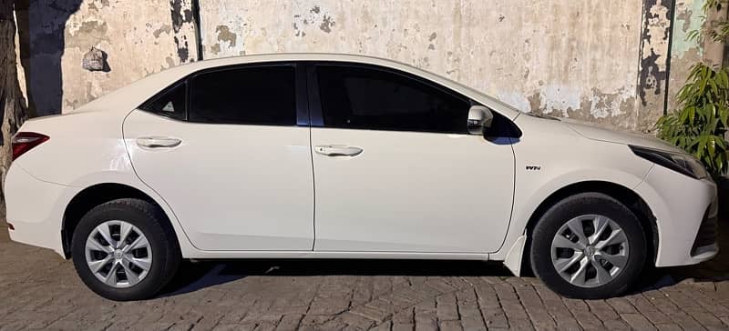 Toyota Corolla XLI Automatic 2020 17