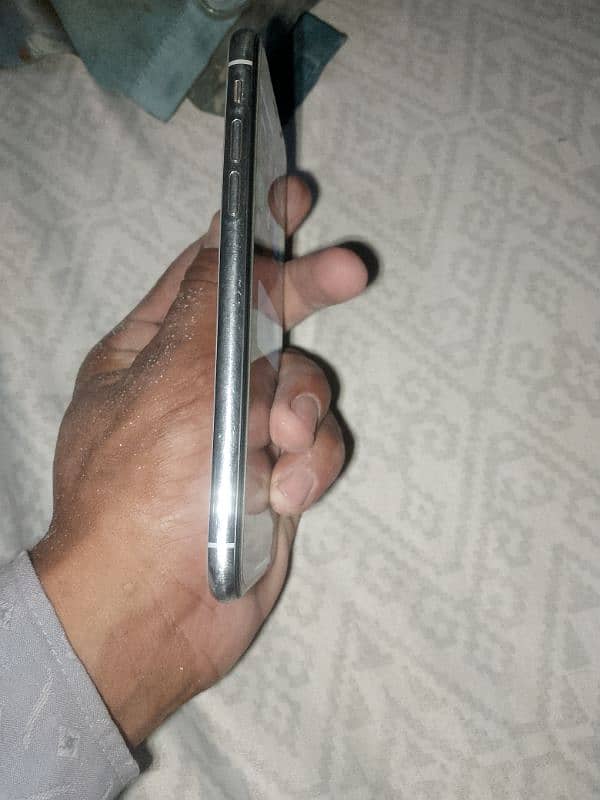 iphone x non pta 64 dp all okay  oregnel phone  03054489525/ 4