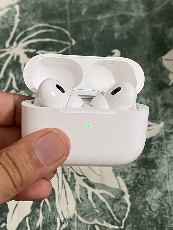 Apple AirPods Pro original 8