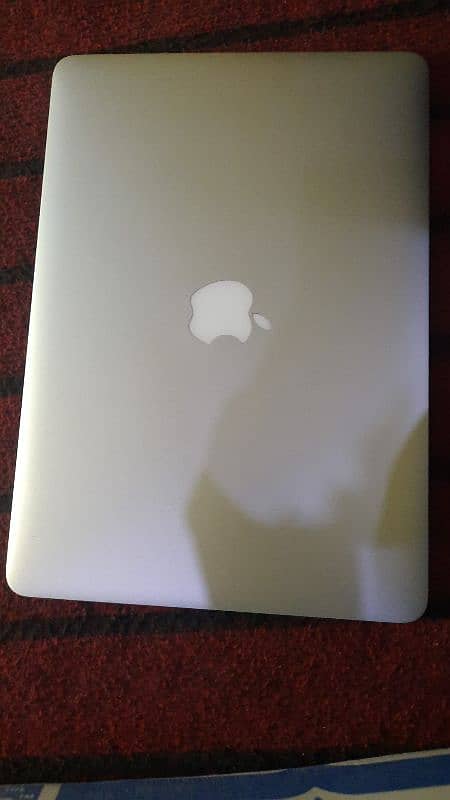 MAC BOOK AIR 2014 1