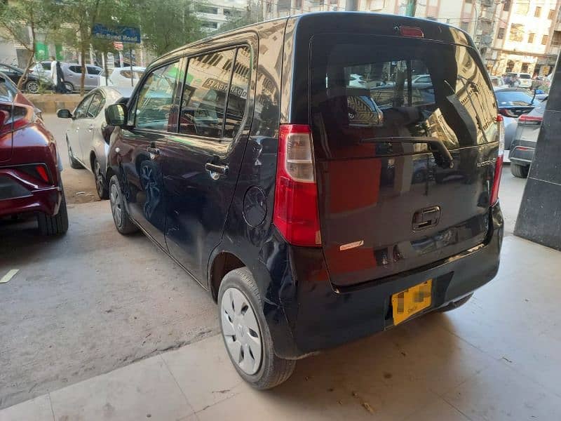 Suzuki Wagon R 2014 3