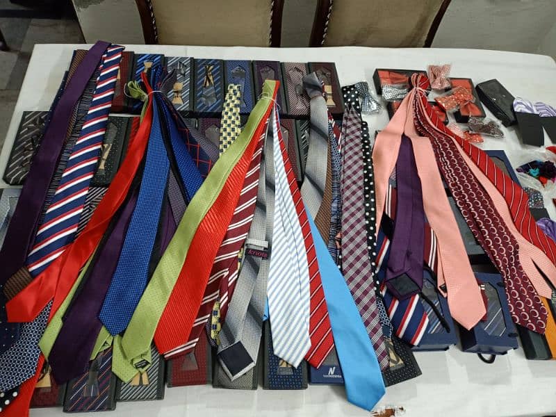 Tie set's, lapel pins & silk pocket square 1