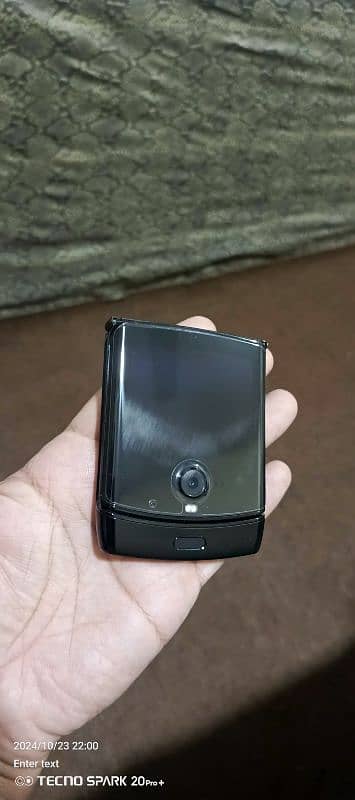 moto razr flip 1