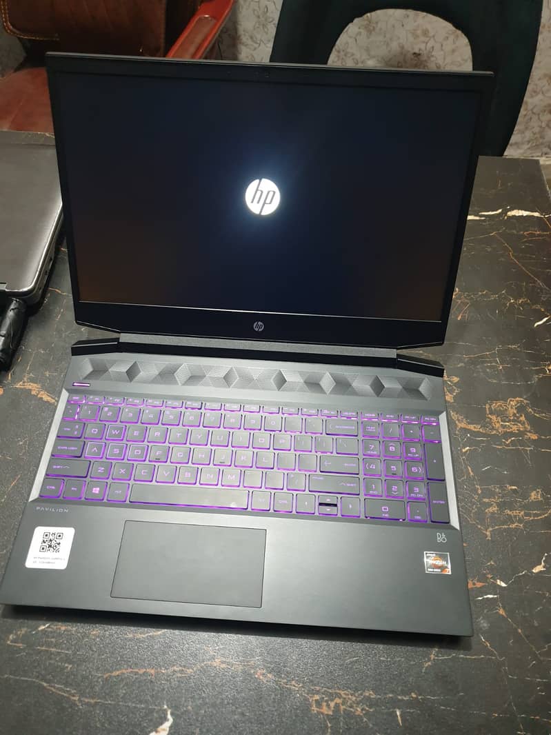 HP Pavilion Gaming Laptop 2