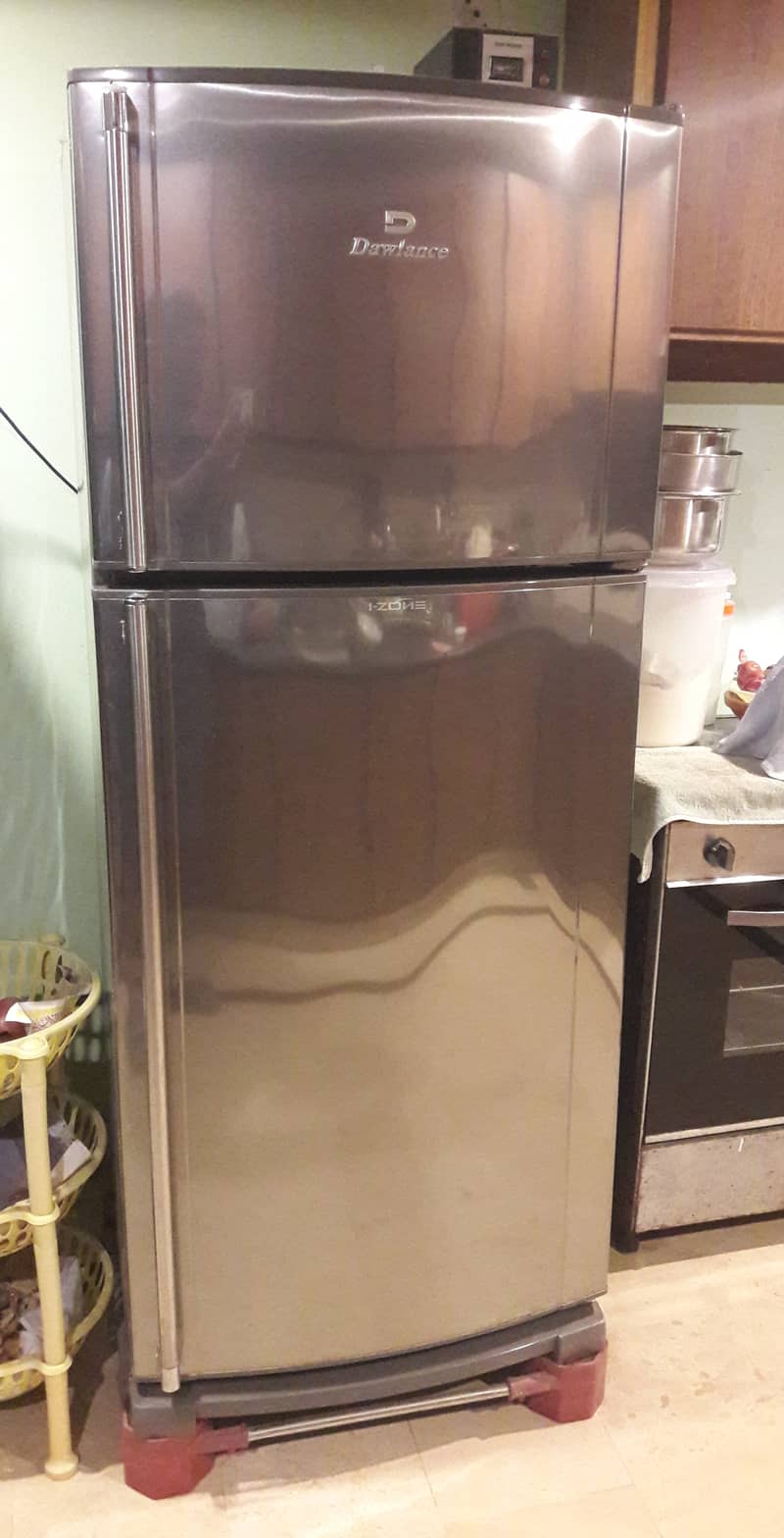 Dawlance Full Size Fridge in Excellent Condition 0