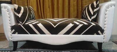 Very beautiful heavy comfortable Molty foam dewan03335138001