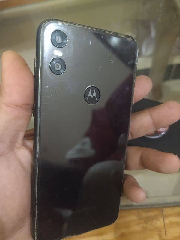 moto p30 4/64 2