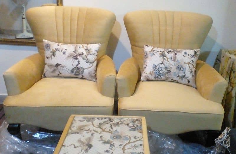 Very beautiful heavy diamond foam chairs03335138001 1