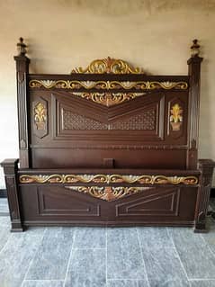 King size Bed set with dressing table