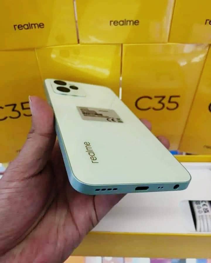 Real Me C35 mobile foe sale 3