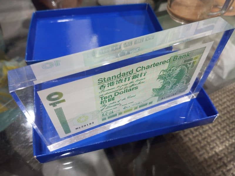 HONG KONG - $10 Dollars 1993 Antique - Standard Chartered Bank -UNC 3