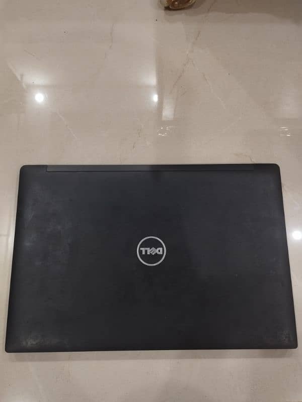 DELL LAPTOP 10/10 ALL OK 7