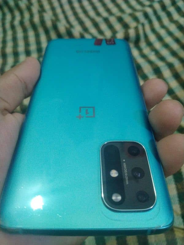 one plus 8t 4