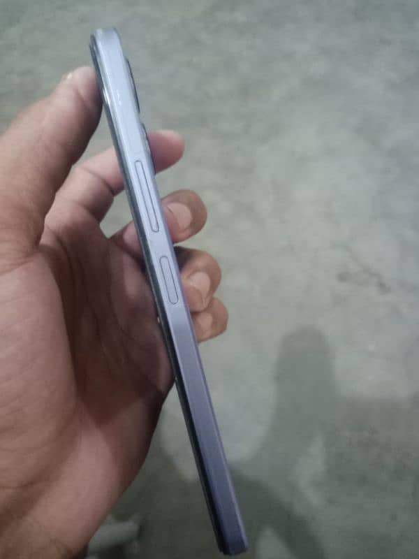 vivo y17s 6+6/128 sell and exchange 4