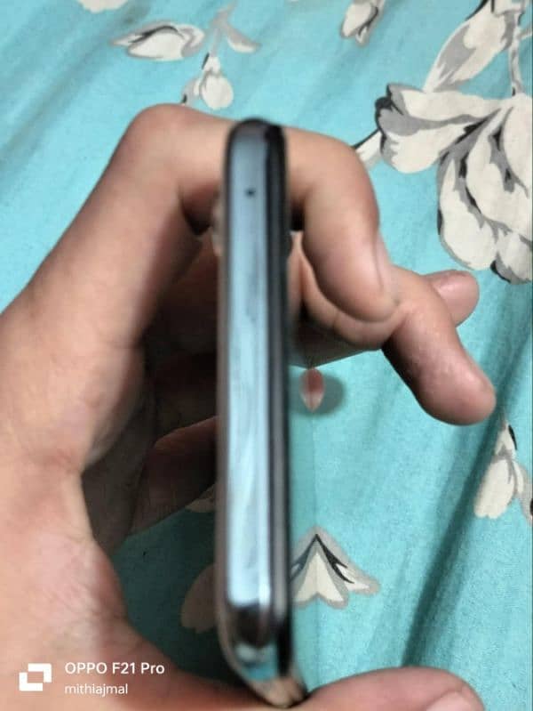 oppo f15 8/256 10/10 urgent sale karna pad raha hai 1