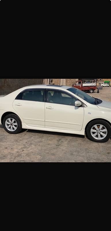 Toyota Corolla Altis 2011 2