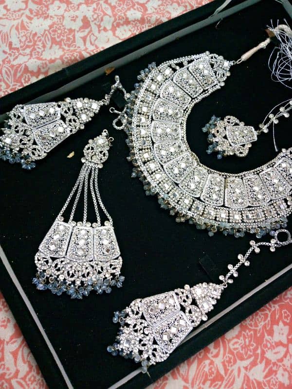 valima mexi with jewelry set 8