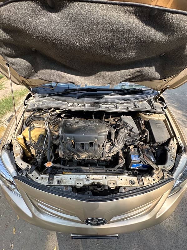 Toyota Corolla XLI 2013 own engine 10