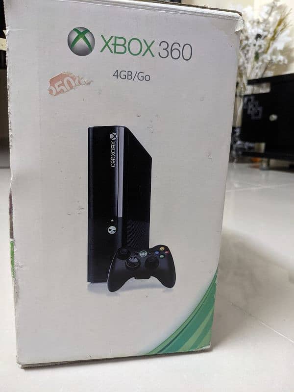 Xbox 360 4GB/GO 1