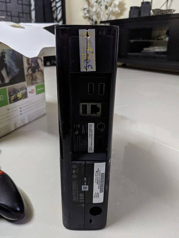 Xbox 360 4GB/GO 4