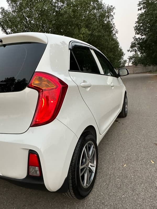 KIA Picanto 2023 4