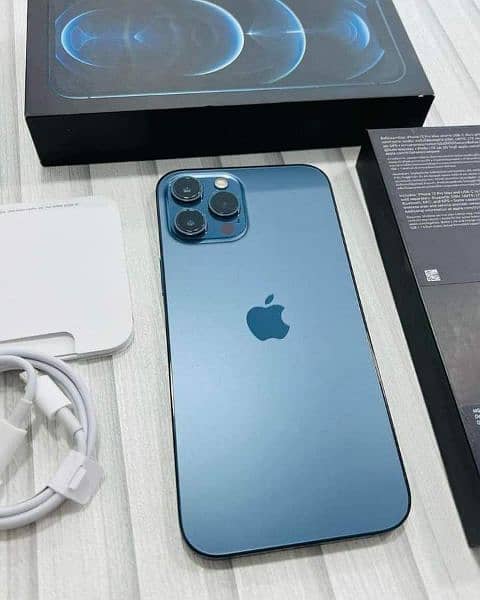 All series apple I phone on instalment Whatsap 3262968949 8