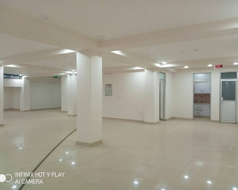 18 Marla Commercial Basement available for rent with lift 8