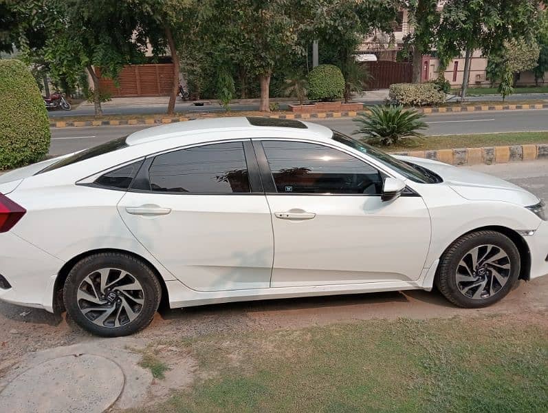 Honda Civic Oriel 2017 13