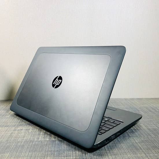 HP ZBOOK 17 g3 Workstation Laptop core i7 6gen HQ 3