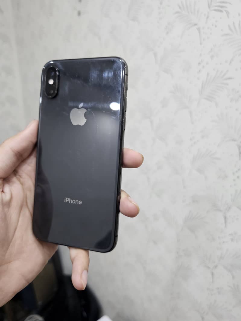 Iphone XS Non PTA 64 GB 1