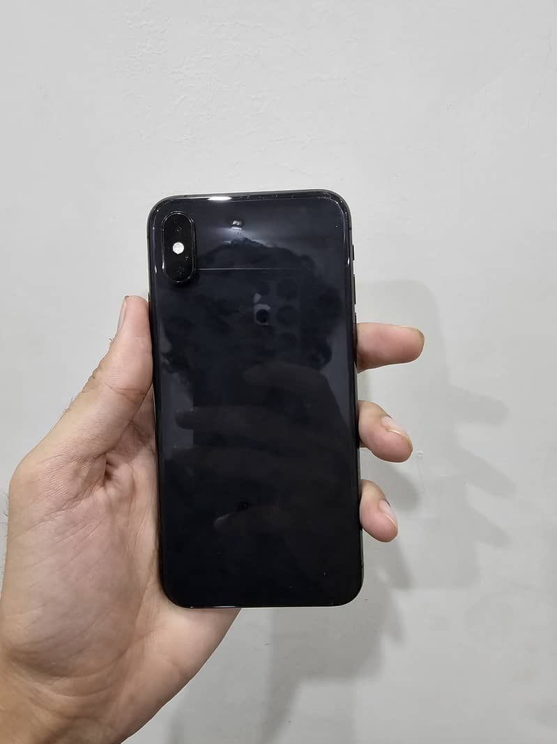 Iphone XS Non PTA 64 GB 6