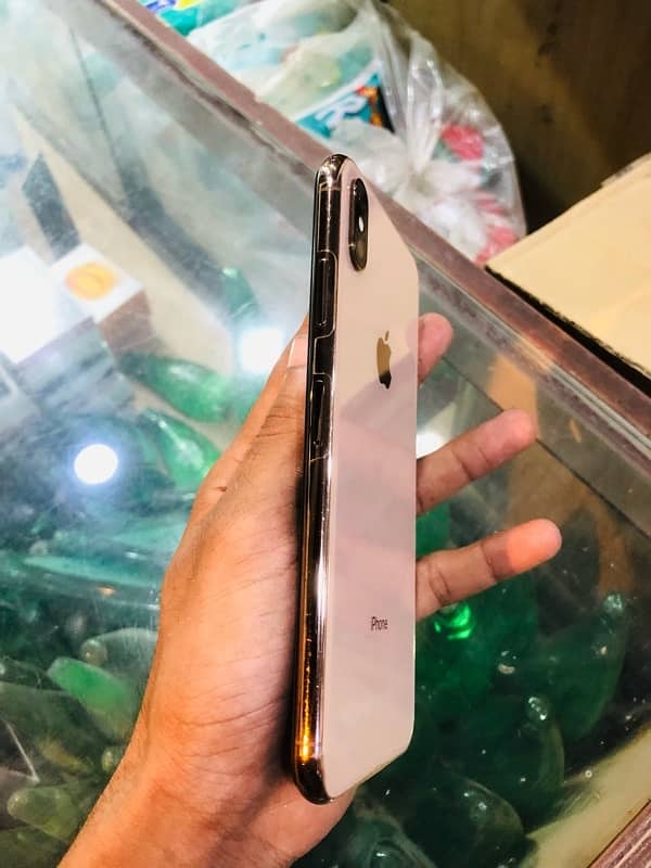 iPhone XS Max 64 GB 4