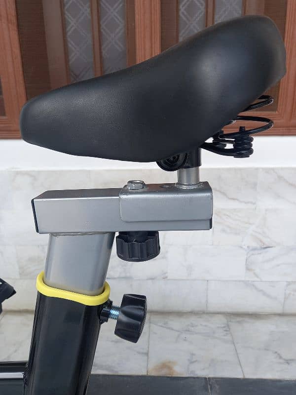 Exercise Bike/ Stationery bike for sale (Note) discount can possible 6