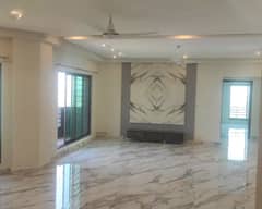 12 Marla Flat For rent in askari 10 sector