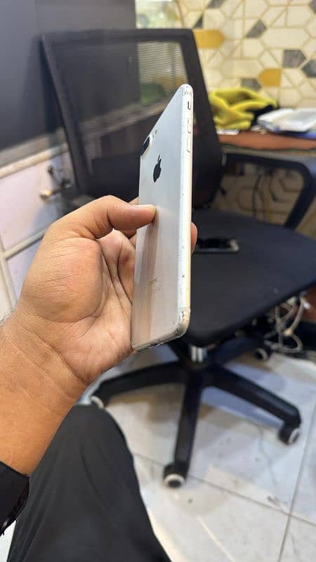 IPhone 7plus Factory Non pta 0