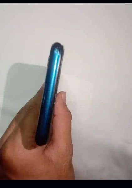 vivo y11. . 2