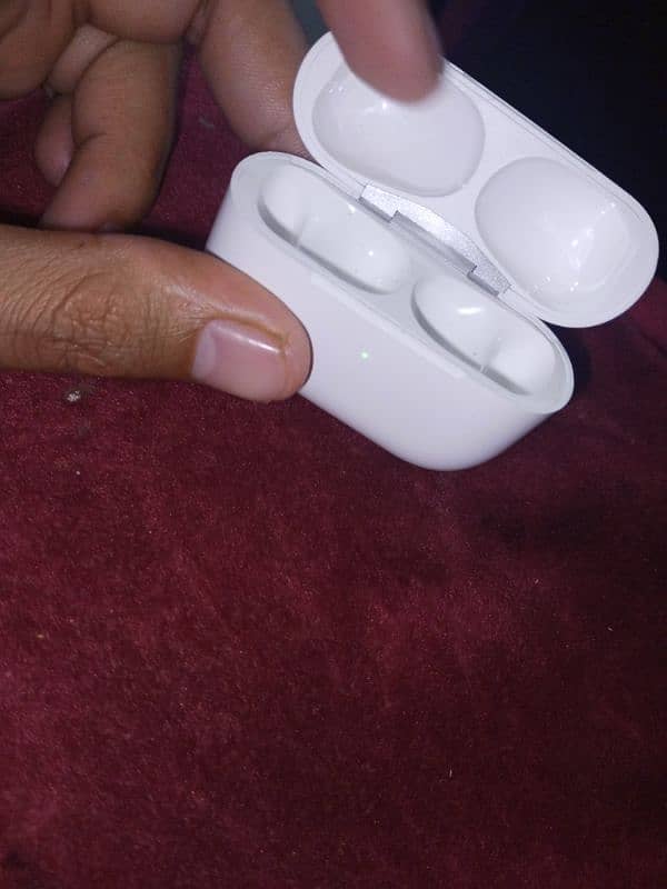 Air pods for sale 3