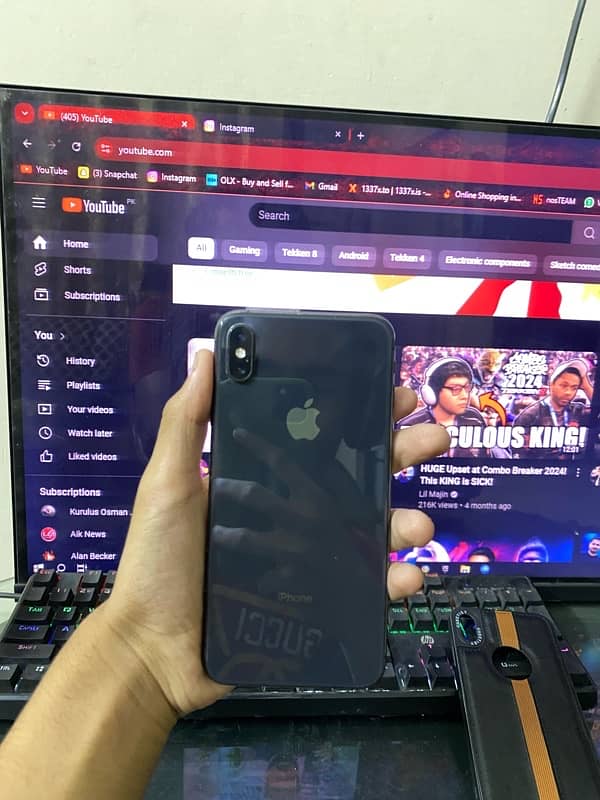 Iphone XS Max 256gb PTA Approved 5