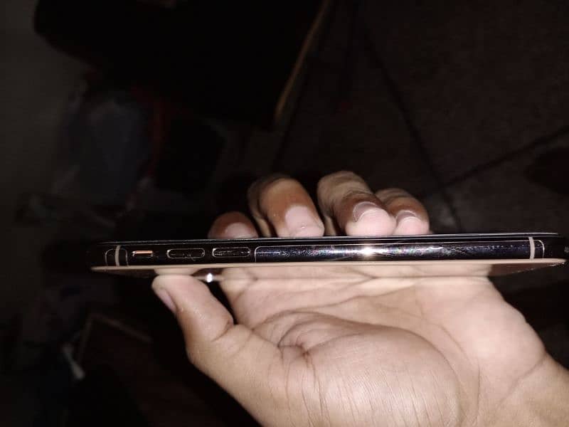 iphone xs 64gb all ok kio msla nai ha no open no repair 1