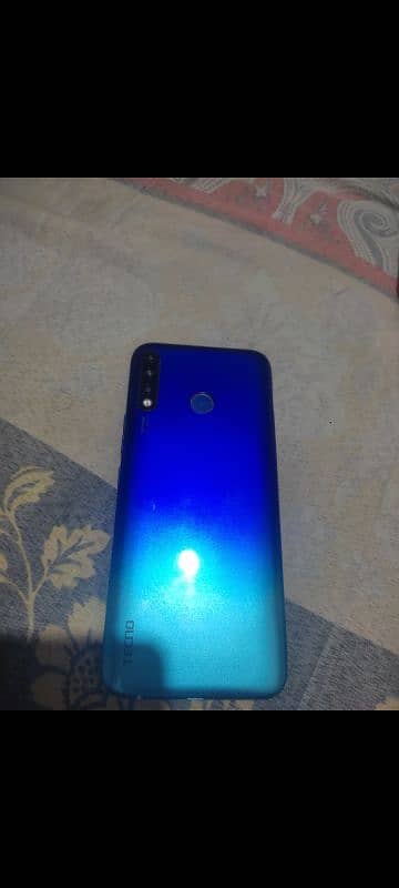 tecno spark 1