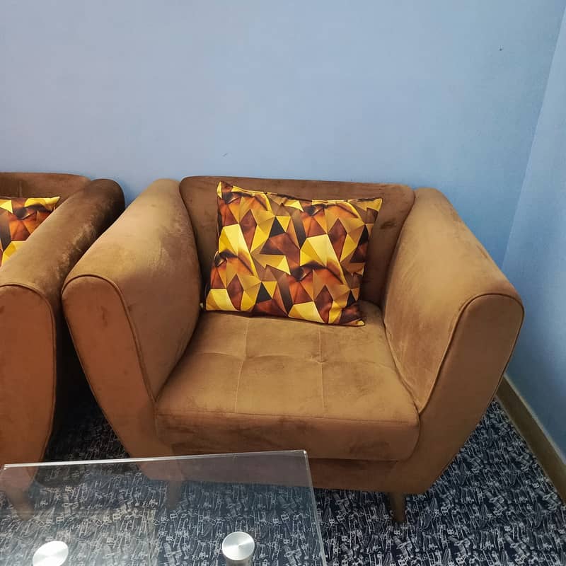 7 seater sofa set with cushions 2