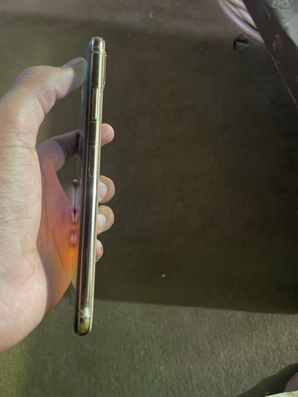 IPhone XS Max FU 3