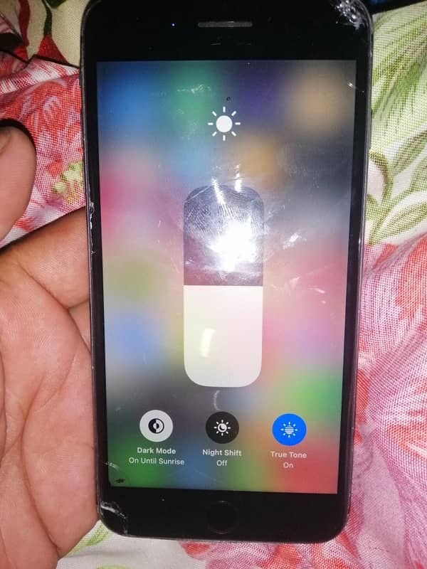 iphone 8 plus 256 gb  non pta 76% btry hlth truetone ok 0