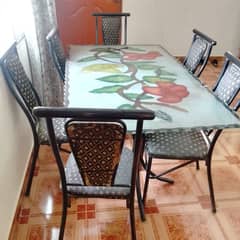 DINNING TABLE FOR SALE