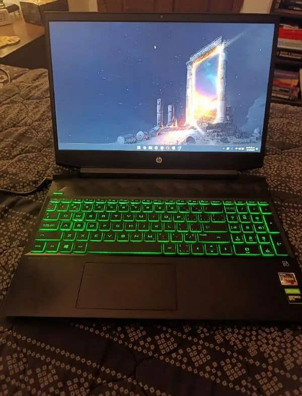 HP Pavilion Gaming Laptop 15-ec2xxx 0