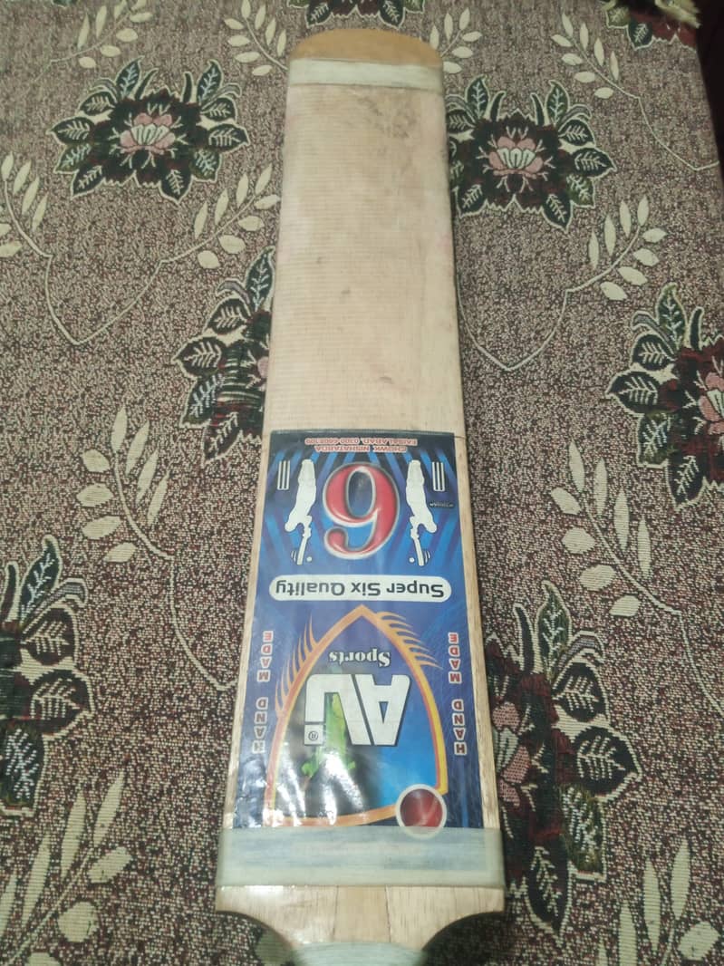 Sirilankan Wood Ali sports brand bat New condition 1